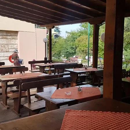 ホテル Vezhen - Free Parking ゴールデンサンド