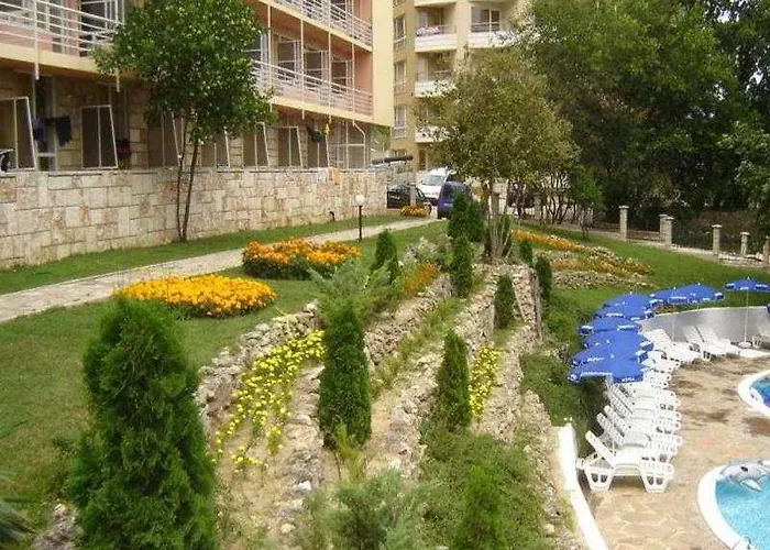 Vezhen - Free Parking Golden Sands