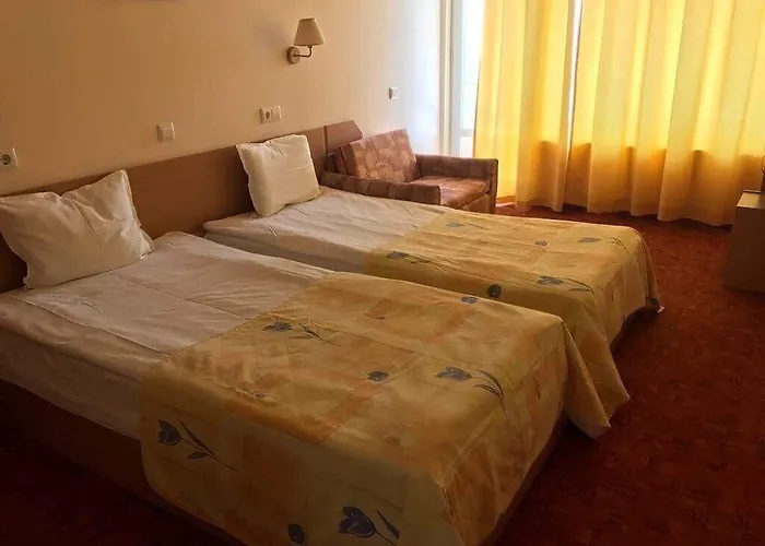 Vezhen - Free Parking Golden Sands