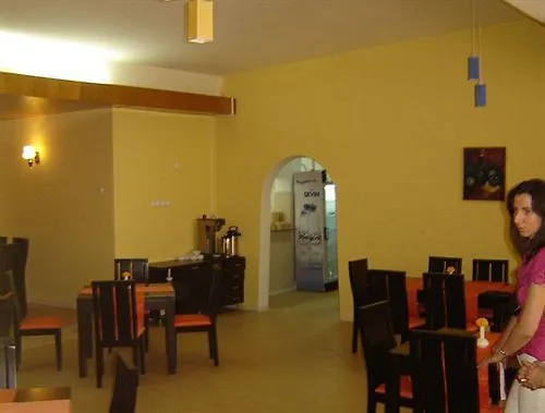 Vezhen - Free Parking Hotel Golden Sands