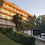 Vezhen - Free Parking 3*