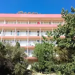 Vezhen - Free Parking 3*
