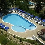 Vezhen - Free Parking Hotel