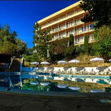 Vezhen - Free Parking Hotel 3*