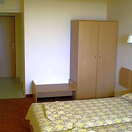 Hotell Vezhen - Free Parking