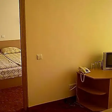 Vezhen - Free Parking Хотел 3*