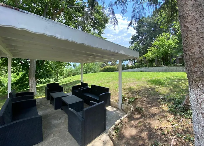 Vezhen - Free Parking Hotel Złote Piaski