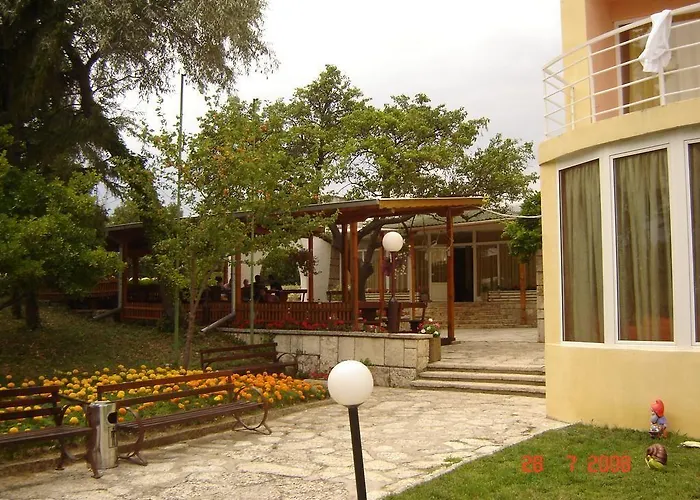 Vezhen - Free Parking Złote Piaski