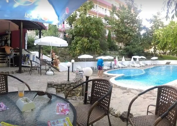 Vezhen - Free Parking Hotel Złote Piaski